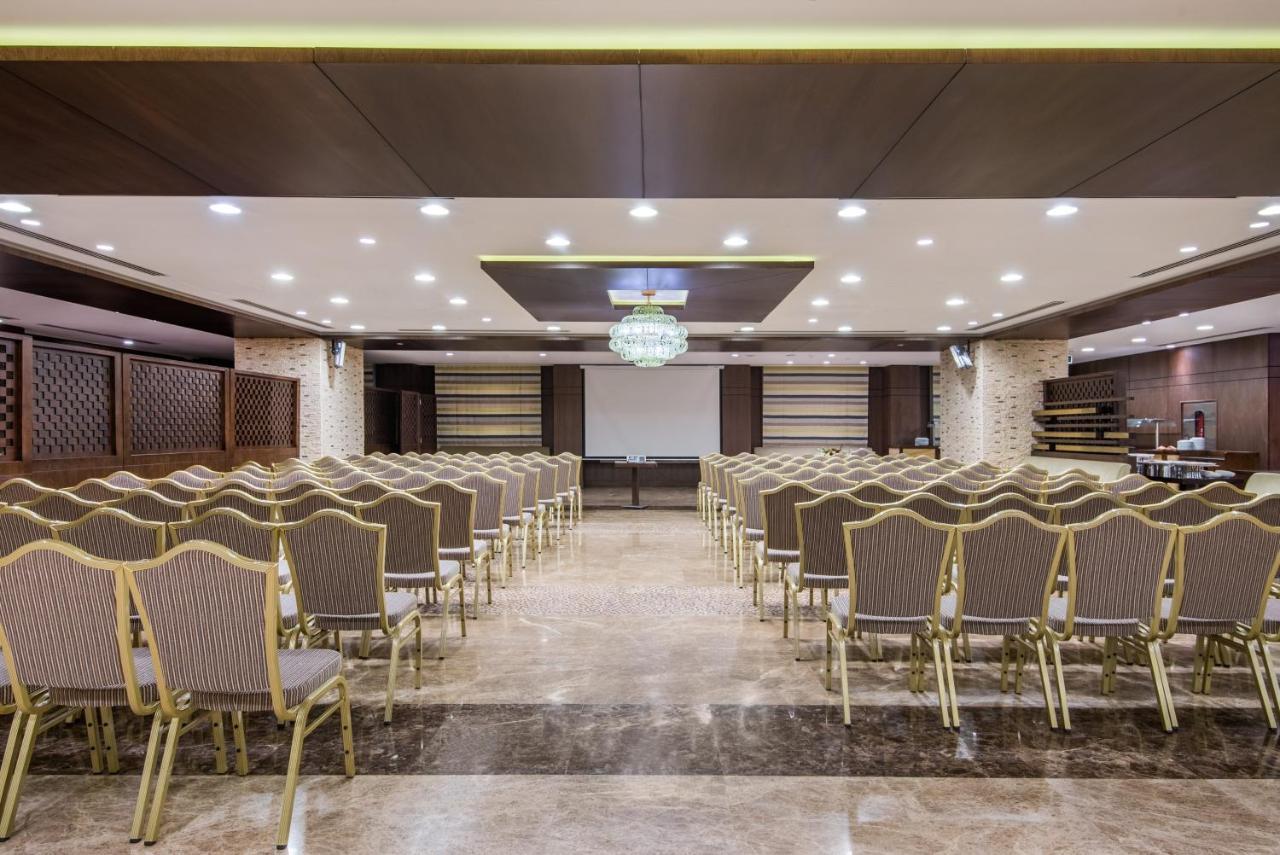 Crowne Plaza Madinah By Ihg Hotel Medina